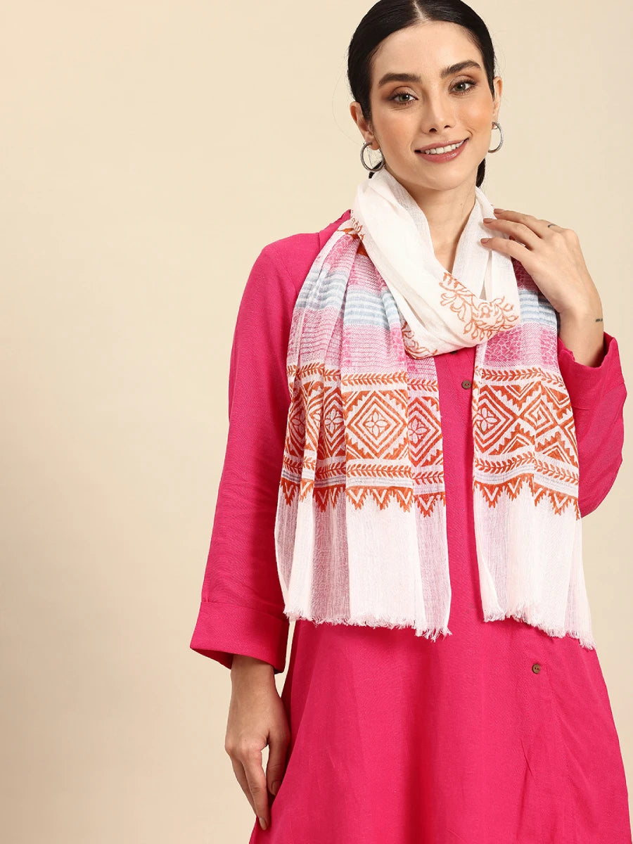Handwoven Off-White Cotton Scarf With Block Printing