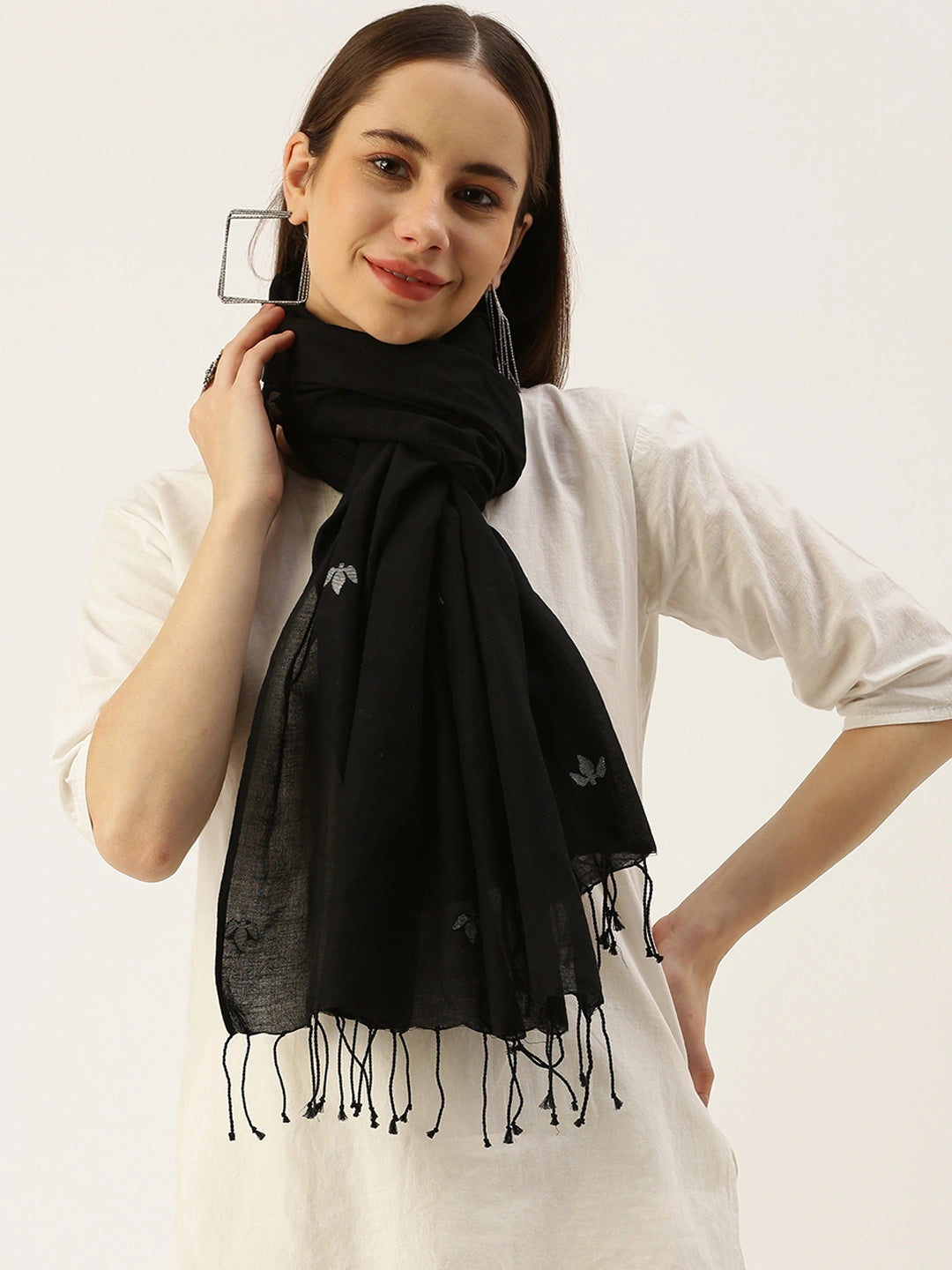 ASVA Handwoven Black Pure Cotton Scarf with All-Over Leaf Jamdani Work