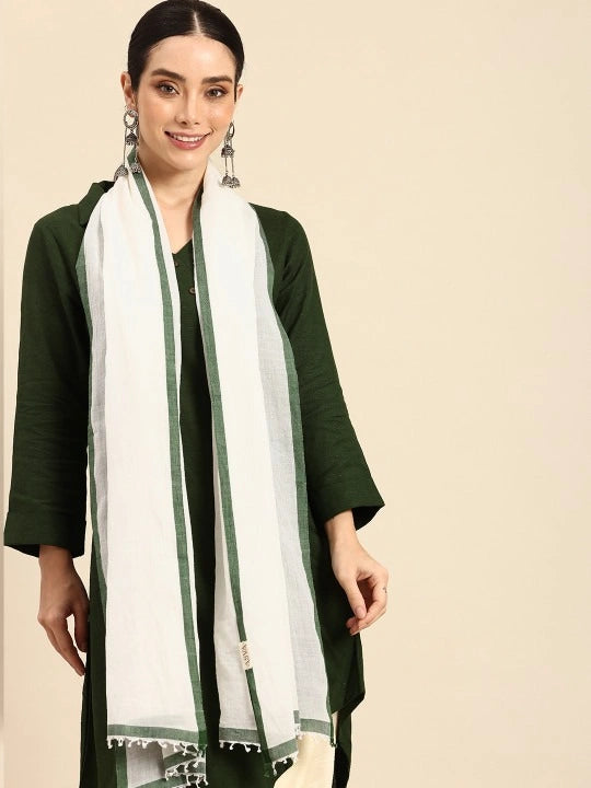 Handwoven off-white cotton scarf with green border & selvedge