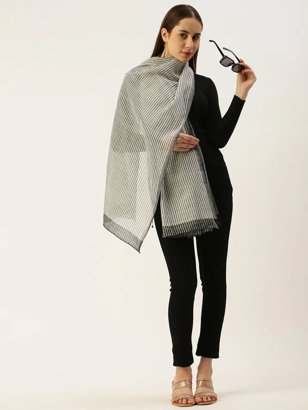 ASVA handwoven Black & Gray Scarf