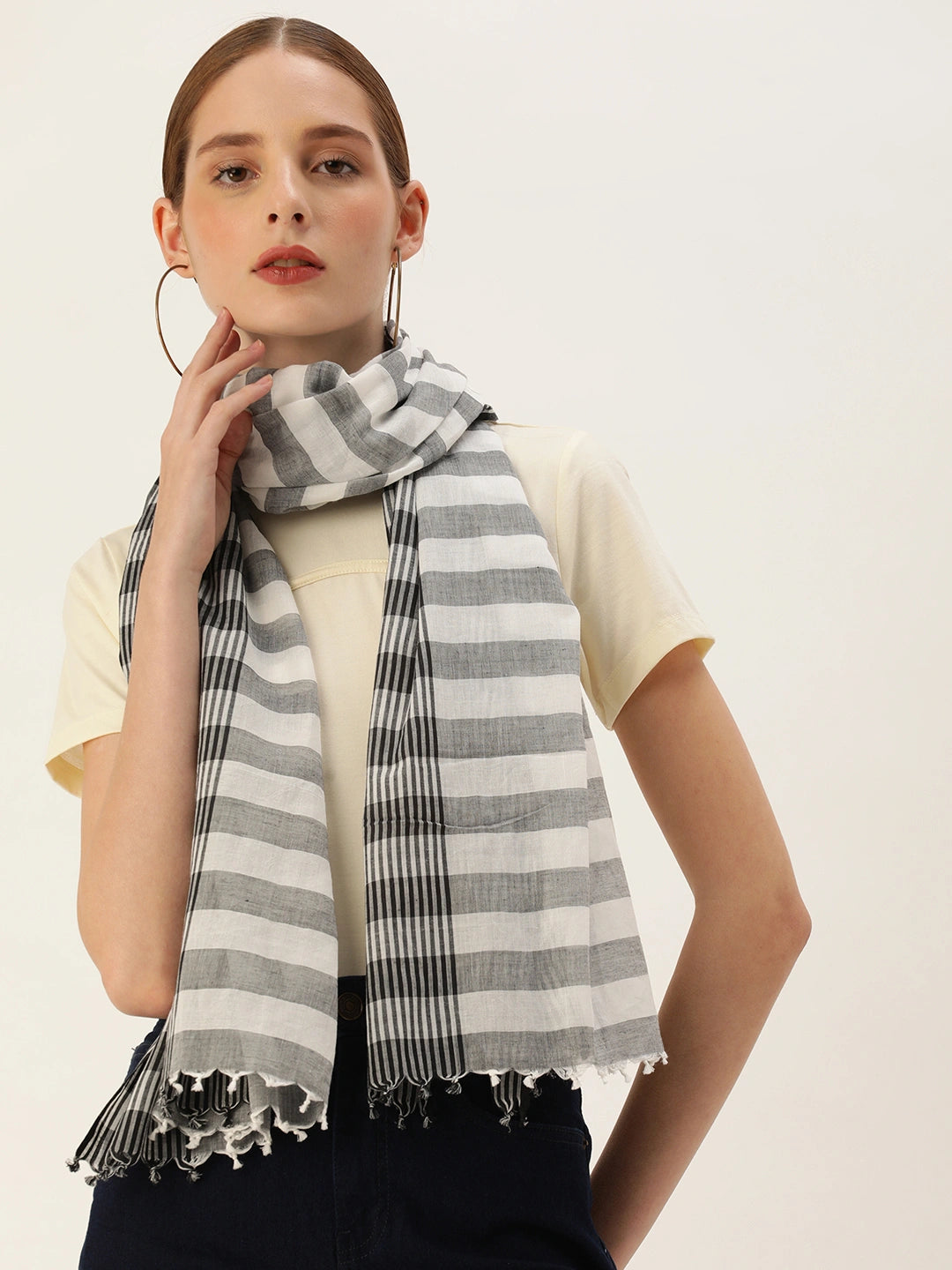 ASVA Handwoven Black and White Stripes Cotton Scarf