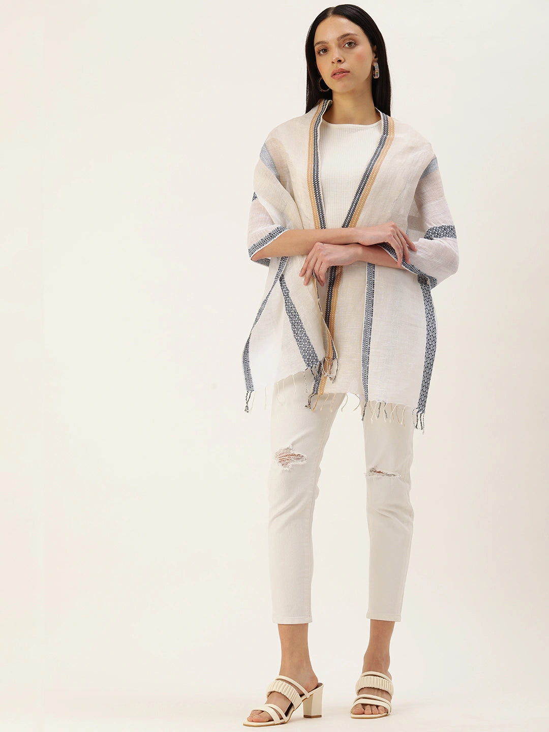ASVA Handwoven Linen Scarf With Stripes Of Jacquard Weaving  In The Centre In Dual Colour