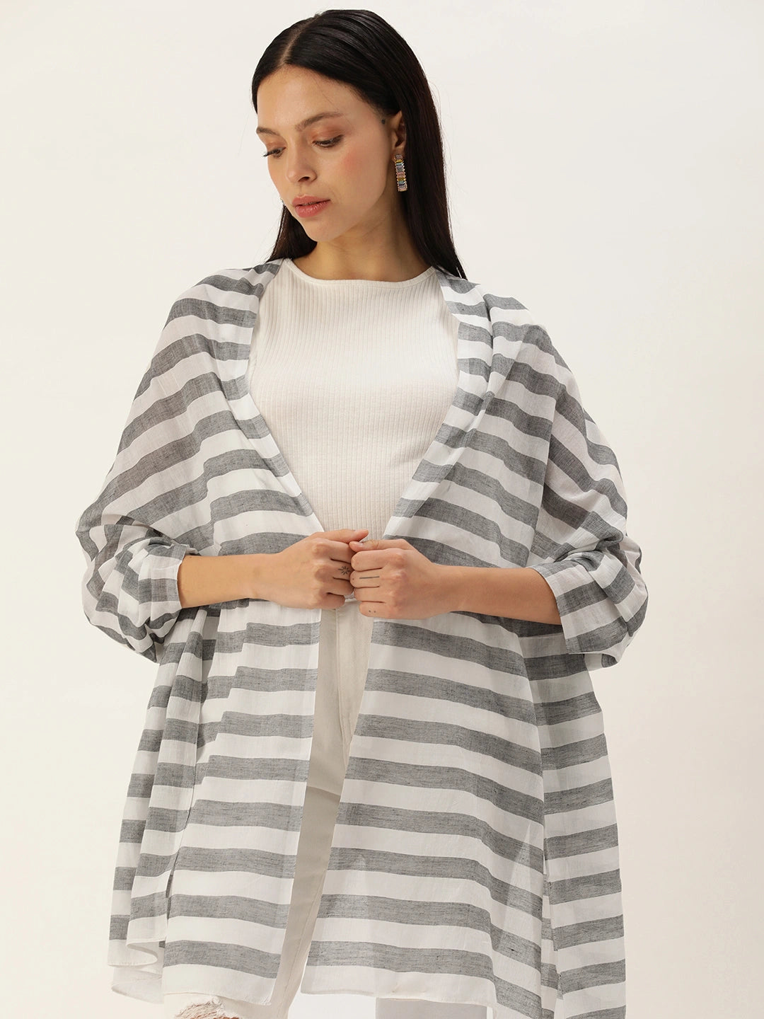 ASVA White with Grey Striped Handwoven Cotton Scarf